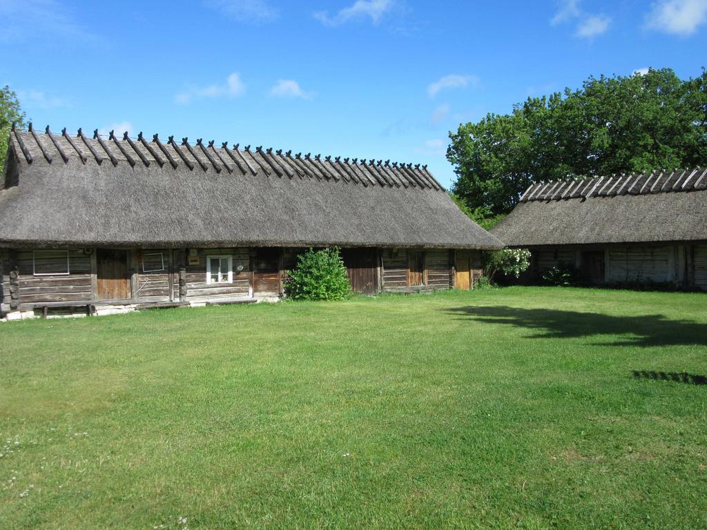 Käspri Farmstay Koguva Exteriör bild