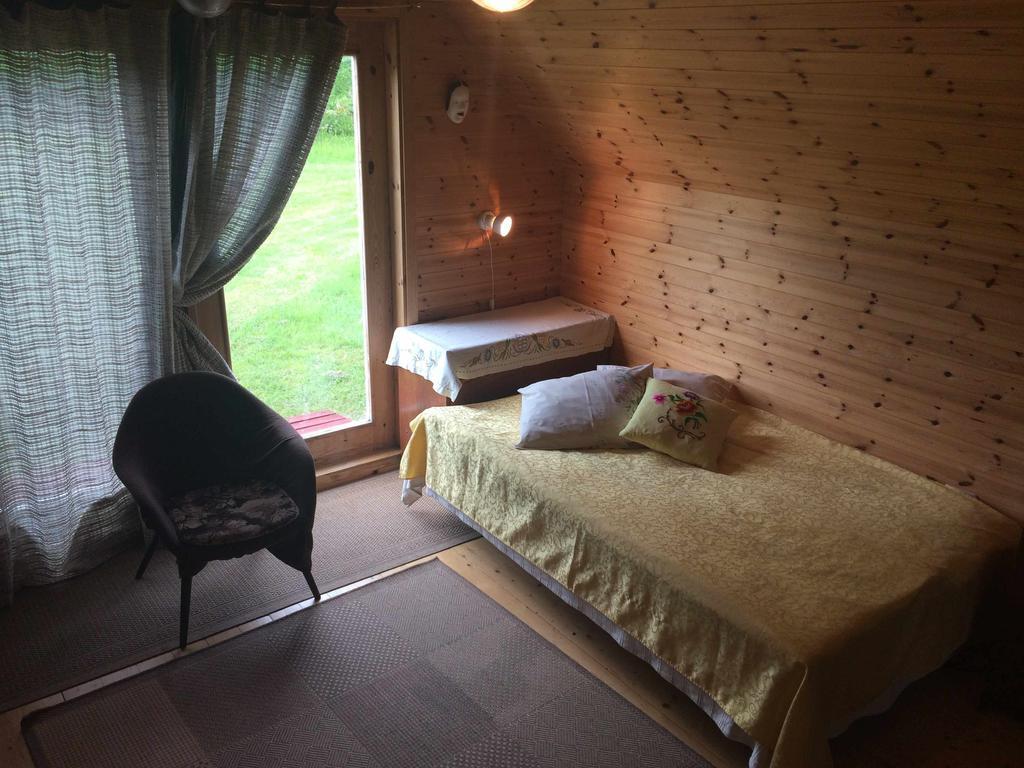 Käspri Farmstay Koguva Rum bild