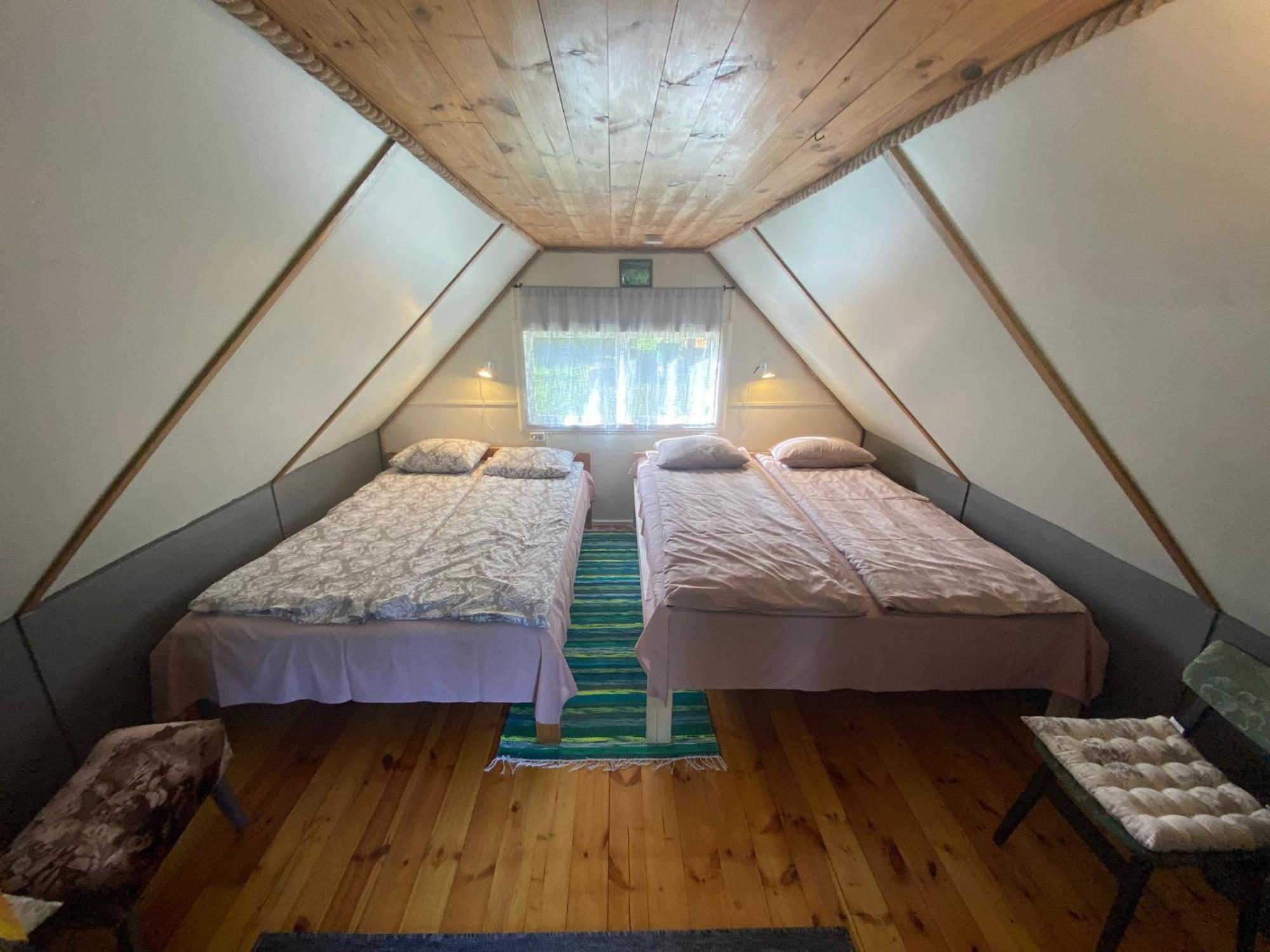 Käspri Farmstay Koguva Exteriör bild