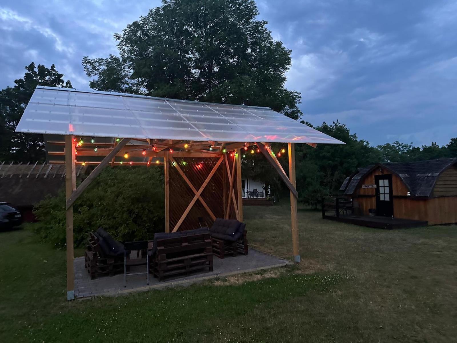 Käspri Farmstay Koguva Exteriör bild
