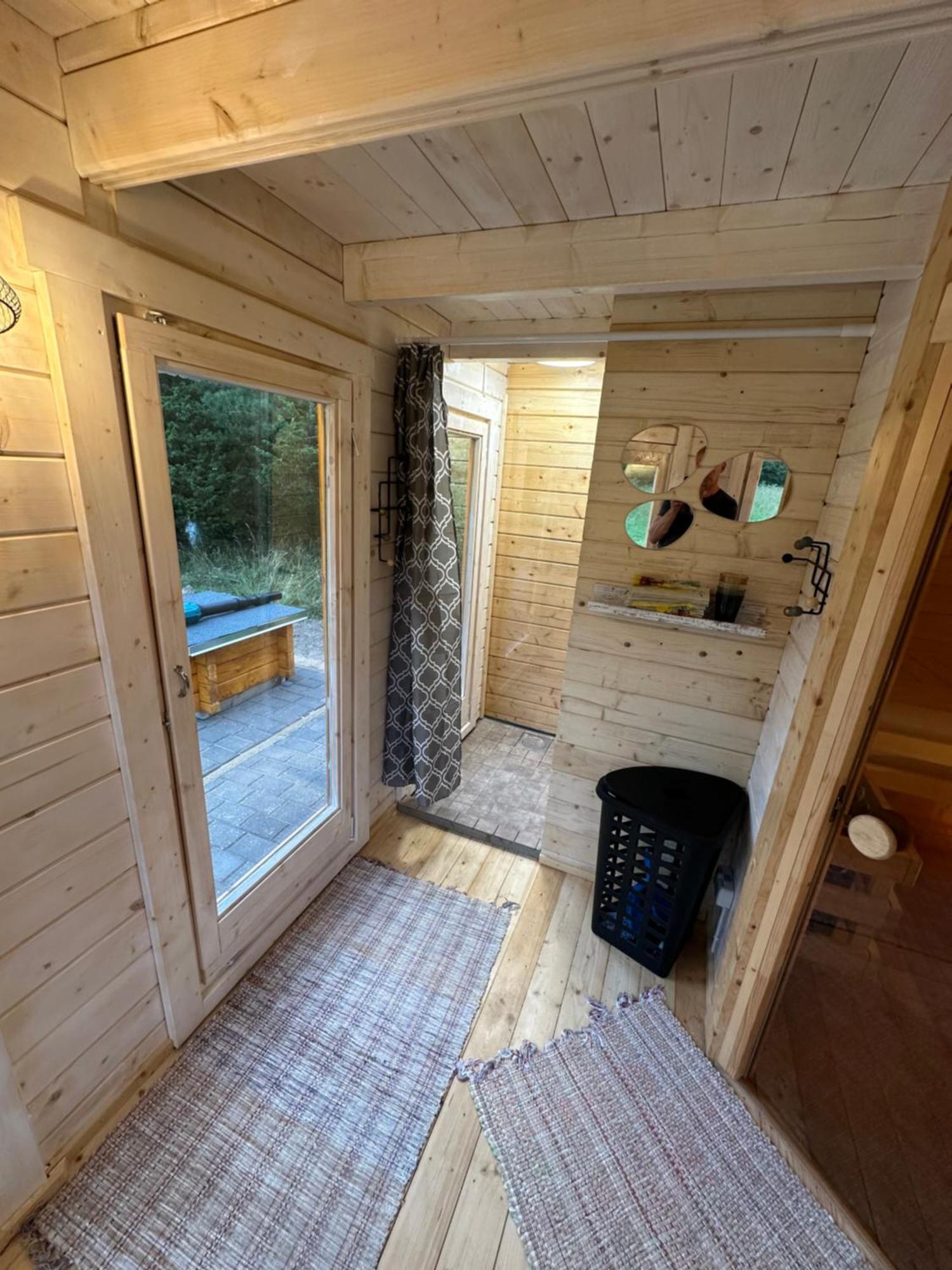 Käspri Farmstay Koguva Exteriör bild
