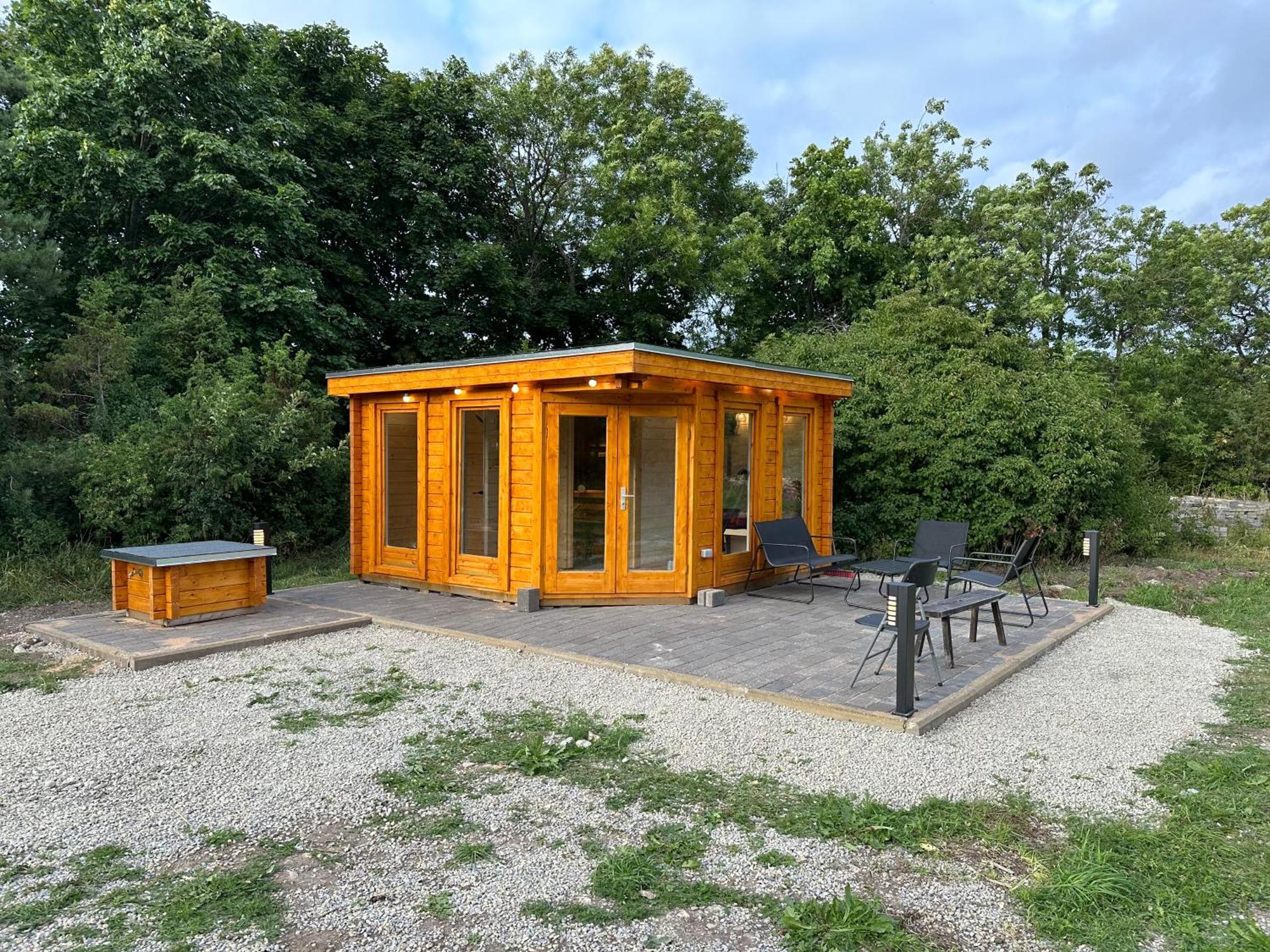 Käspri Farmstay Koguva Exteriör bild